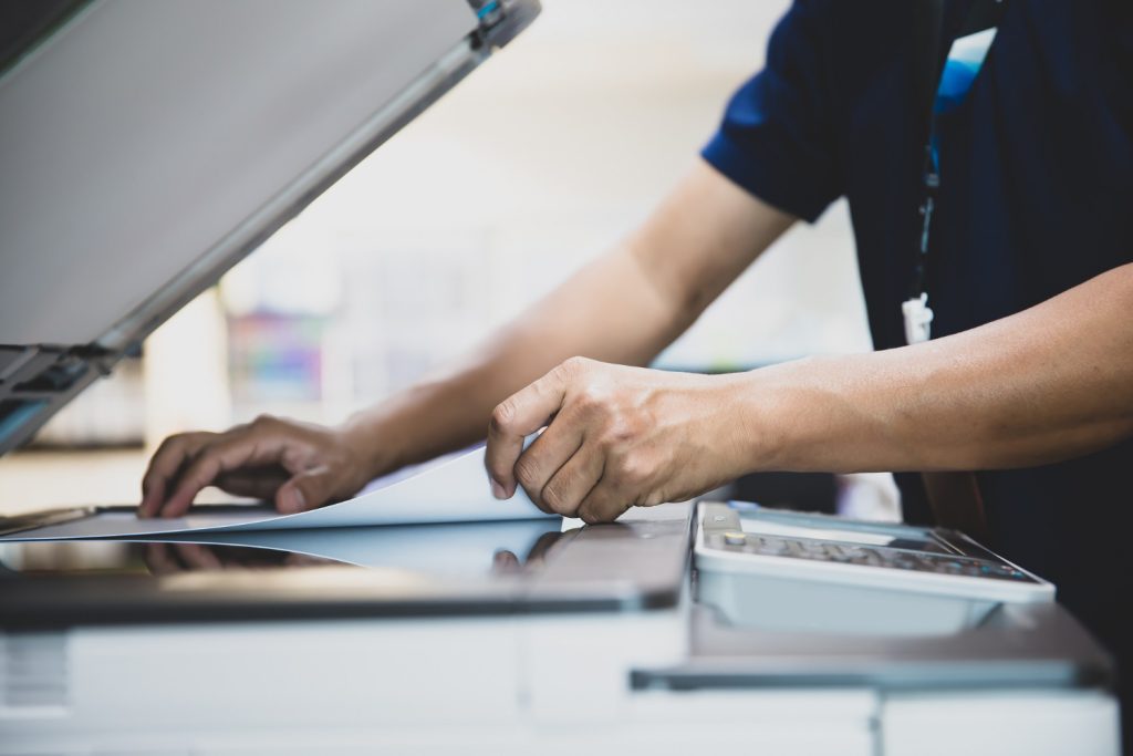 Jak zmniejszyć koszty druku bez obniżenia jakości wydruków?